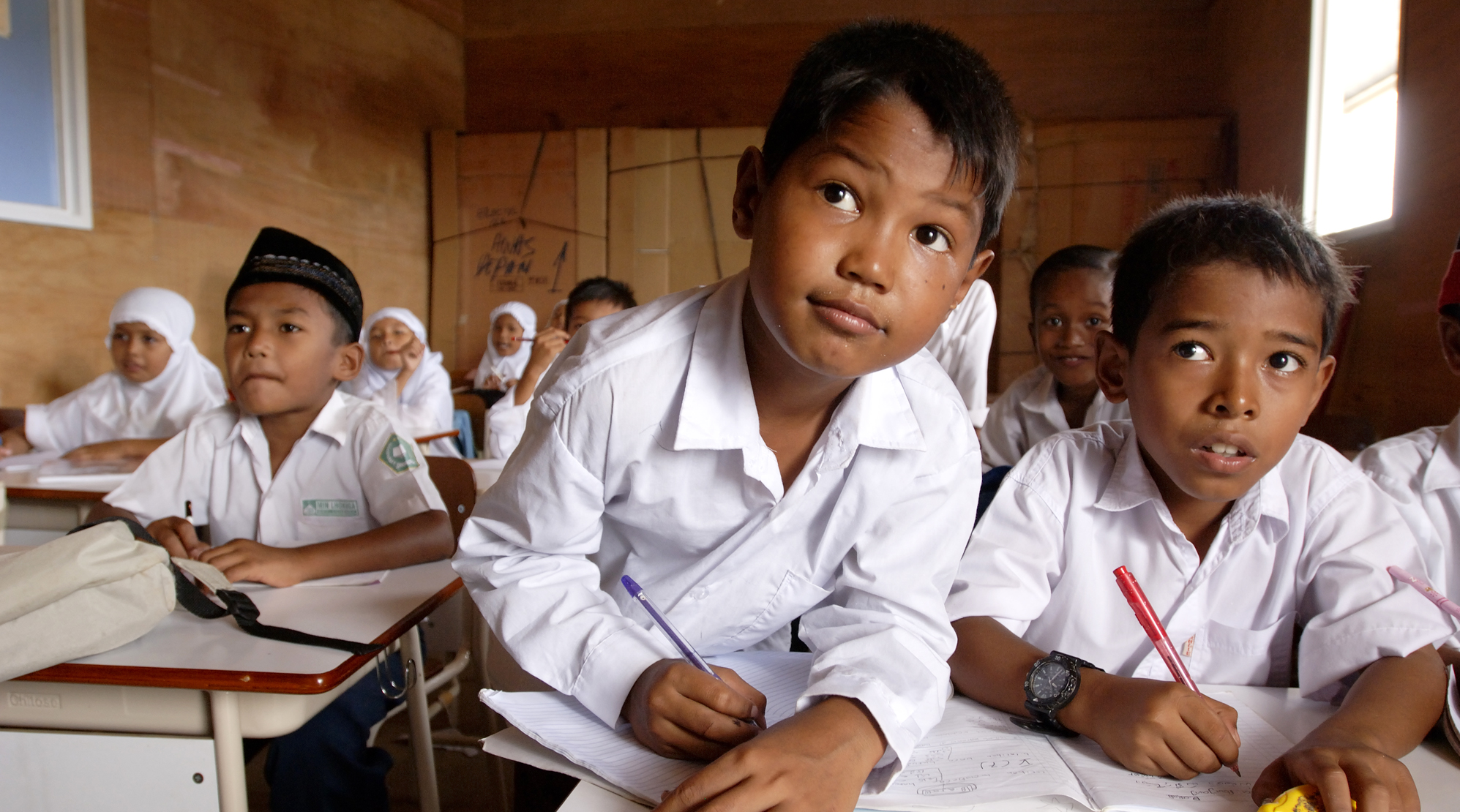 Wiederaufgebaute Schule in Indonesien