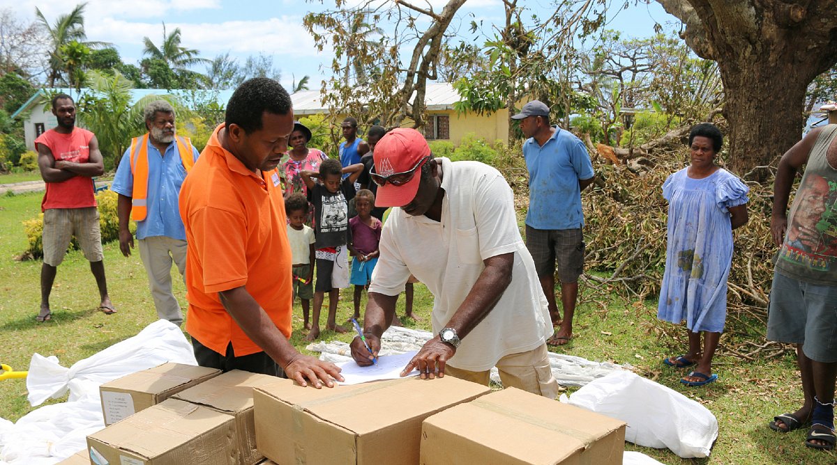 World Vision verteilt Hilfsgüter in Vanuatu