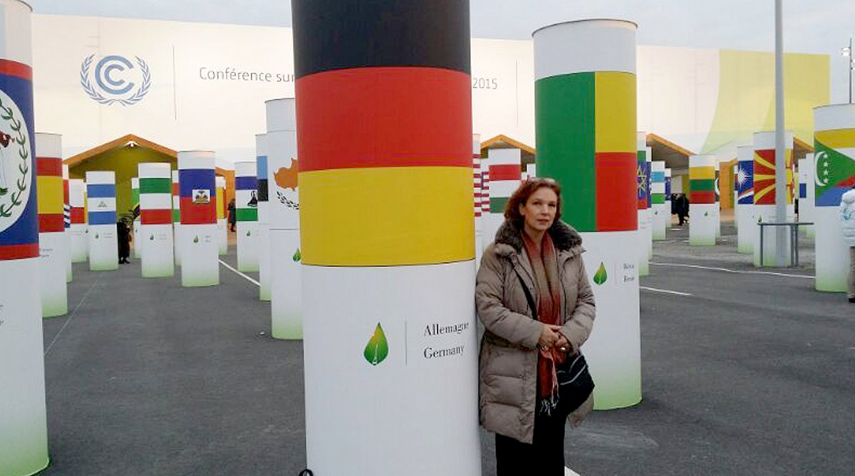 Silvia Holten, Medienverantwortliche von World Vision Deutschland, am Klimagipfel in Paris