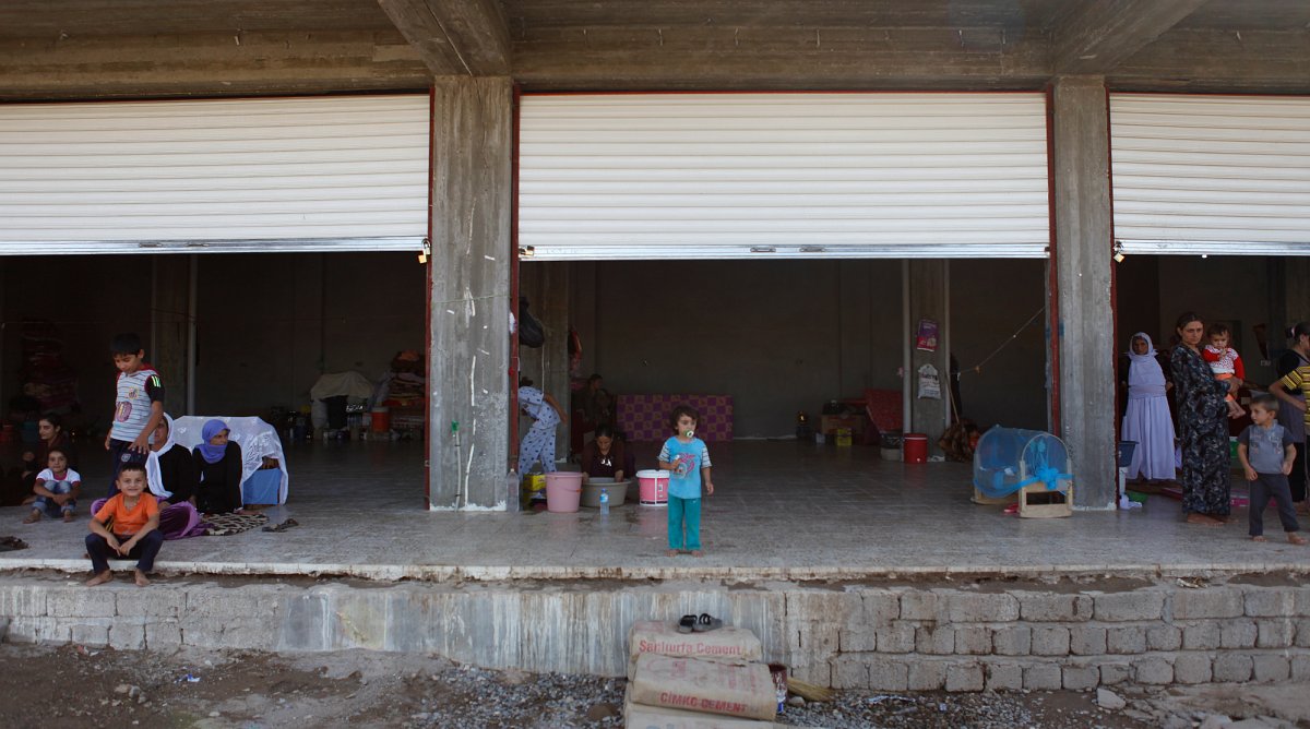 Auch in Ruinen oder Garagen kommen viele Flüchtlinge im Nordirak unter.