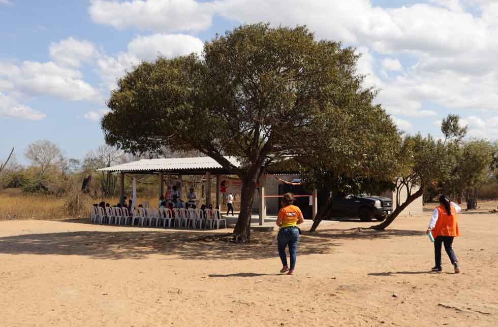 Eine einfache Schule in La Guajira, Kolumbien, bietet Flüchtlingskindern aus Venezuela neue Bildungschancen.