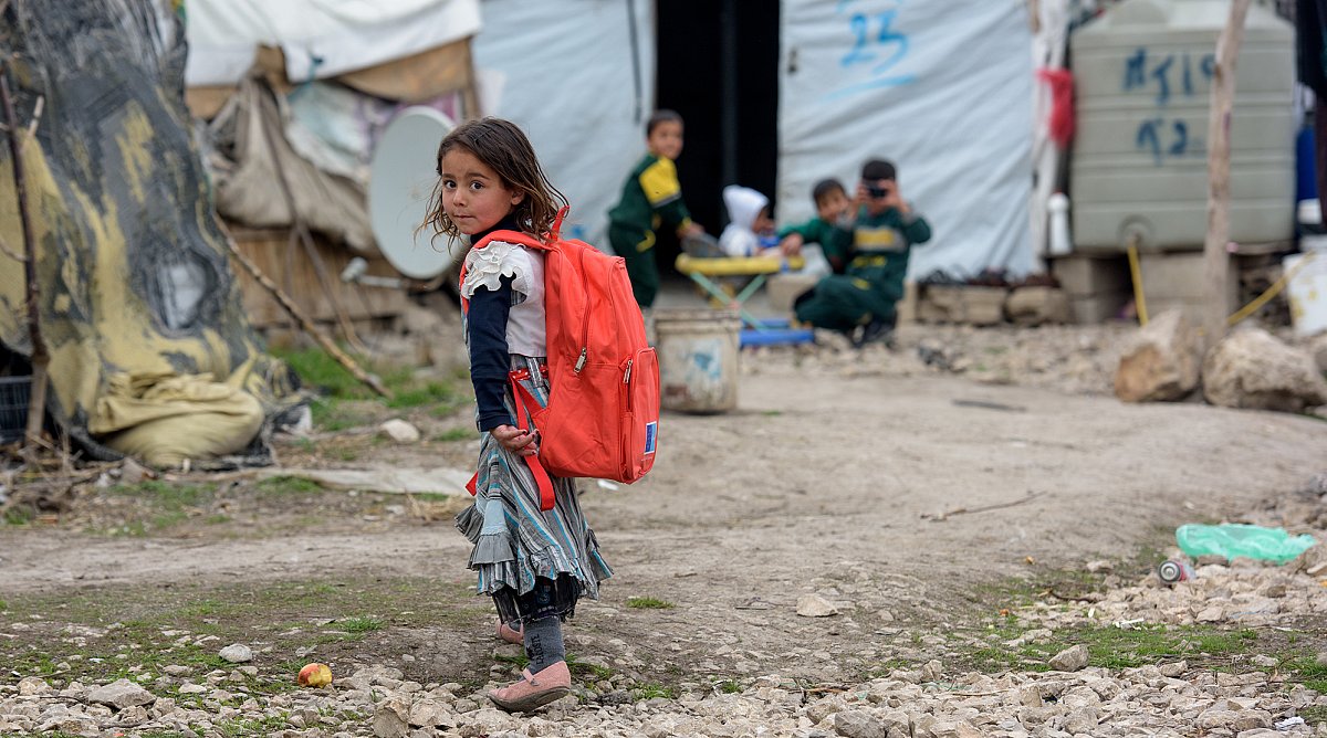Syrisches Mädchen in einem Flüchtlingscamp