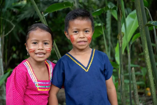 Alles hängt zusammen: Zukunftschancen für Kinder im Amazonas