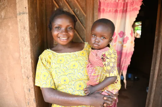 RDC : Grâce au programme PD-Hearth de l'World Vision , une médiatrice a pu aider sa fille à sortir de la malnutrition.